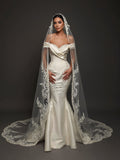 Pearl Embroidered Satin Mermaid Wedding Dress – Off-Shoulder Draped Sweetheart Neckline with Sculpted Corset & Floral Lace Cathedral Veil