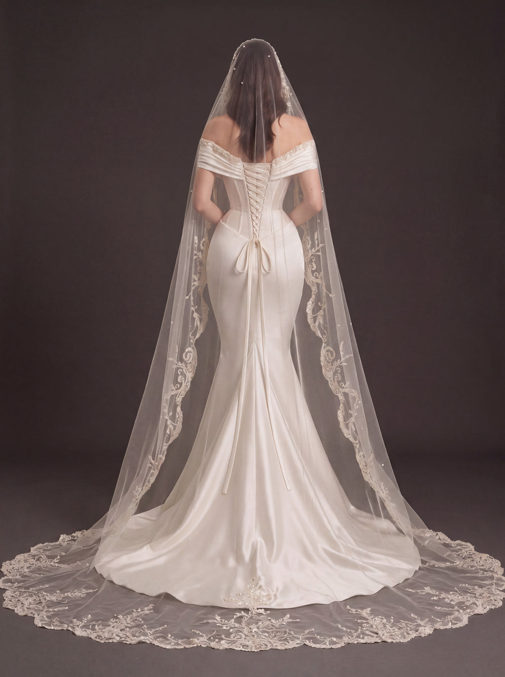 Pearl White Satin Corset Wedding Dress – Off-Shoulder Draped Mermaid Bridal Gown with Crystal Neckline and Embroidered Cathedral Veil
