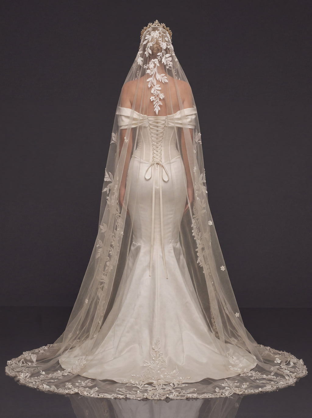 Off-Shoulder Sweetheart Corset & Botanical Lace Cathedral Veil – Sculpted Basque Waist Satin Mermaid Wedding Dress