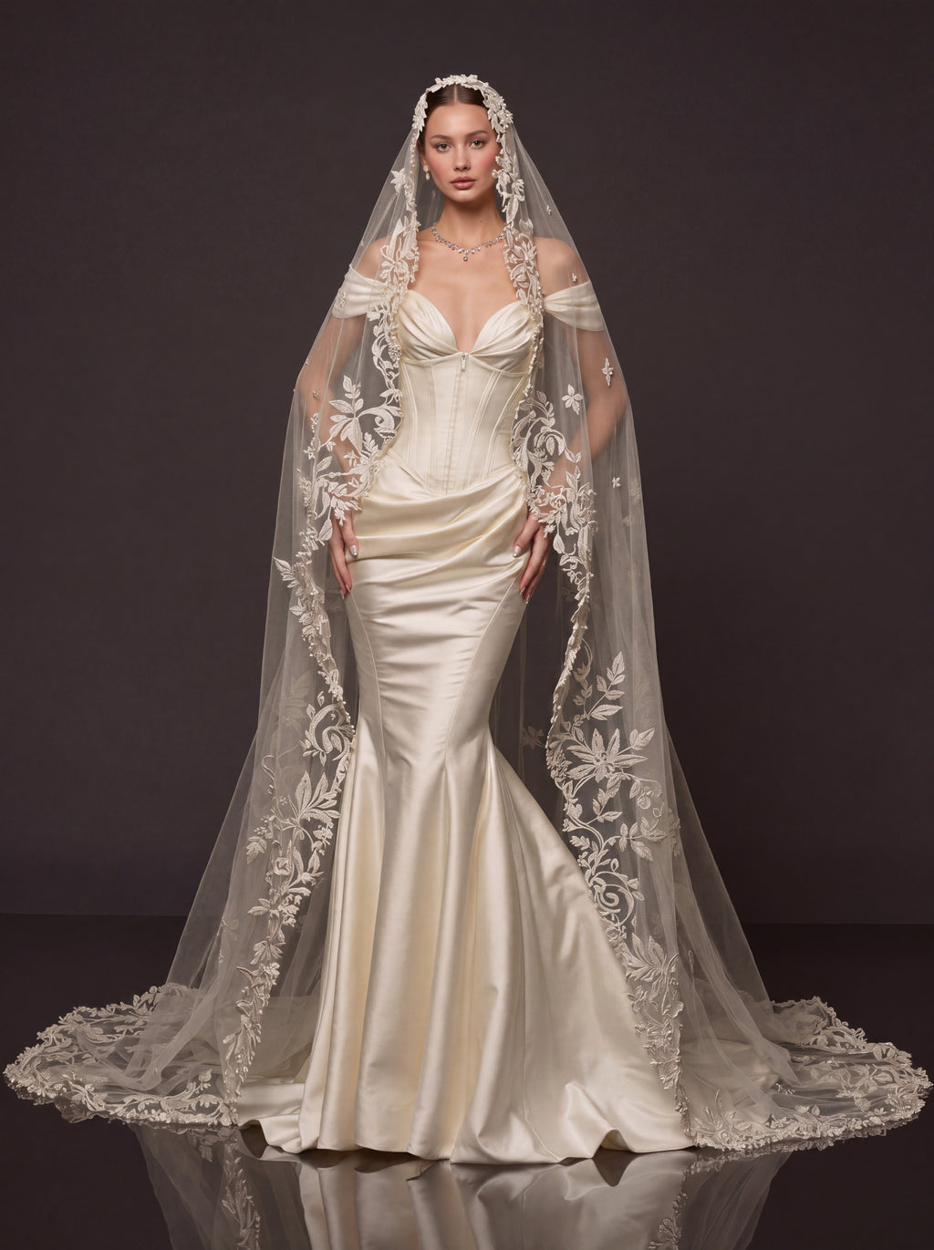 Champagne Satin Sweetheart Mermaid Bridal Gown – Draped Off-Shoulder Sleeves, Structured Corset & Floral Lace Cathedral Veil