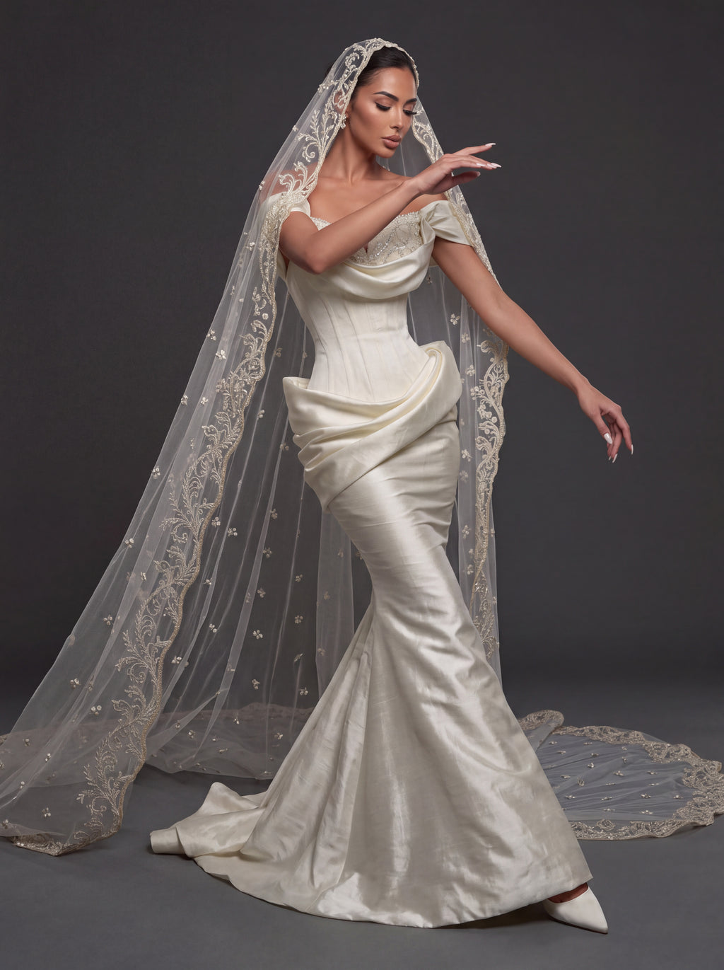 Pearl Embroidered Sweetheart Bridal Gown – Draped Satin Mermaid Silhouette with Sculpted Corset & Cathedral Lace Veil